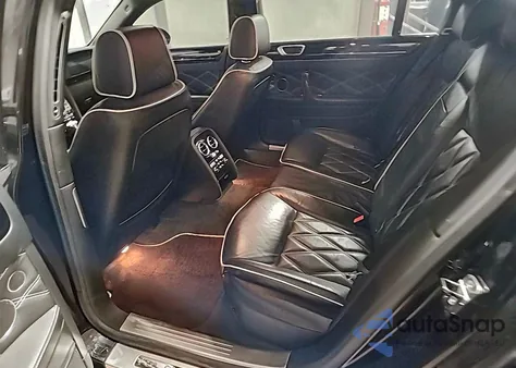 2011 Bentley Continental Flying Spur Speed z USA, uszkodzony, nr VIN SCBBP9ZA5BC068853